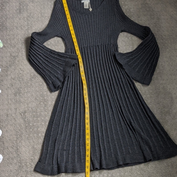 Max Studio Bell Sleeve Sweater Dress - Picture 6 of 8